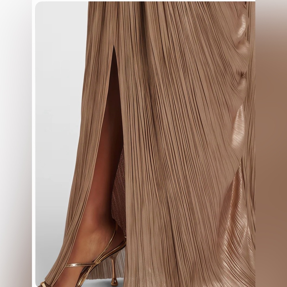 Elegant Tan Maxi Dress - Picture 9 of 9